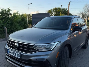 Авто Volkswagen Tiguan 2024 № 8881798