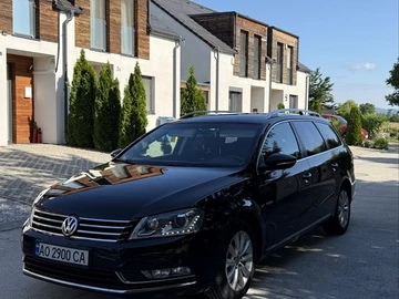 Авто Volkswagen Passat Variant 2012 № 8881813