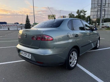 Авто SEAT Cordoba 2003 № 8881825