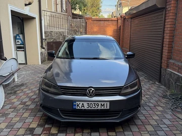 Авто Volkswagen Jetta 2012 № 8881815