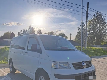 Авто Volkswagen Transporter 2008 № 8881885