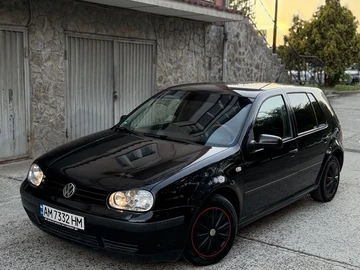 Авто Volkswagen Golf 1999 № 8881926