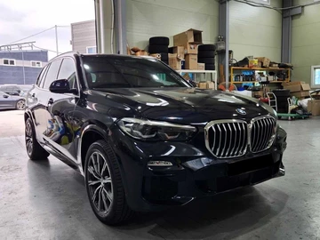 Авто BMW X5 2021 № 8882116