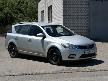 Авто KIA Cee X27 D 2011 № 8882181
