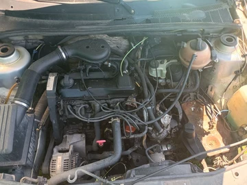 Авто Volkswagen Golf 1995 № 8882330