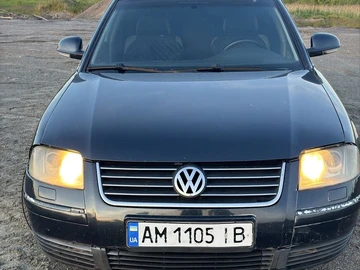 Авто Volkswagen Passat Variant 2004 № 8882333