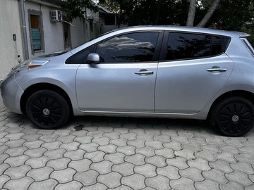 Авто Nissan Leaf 2015 № 8882341