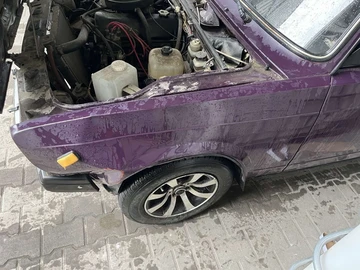 Авто ВАЗ 2107 2004 № 8882542