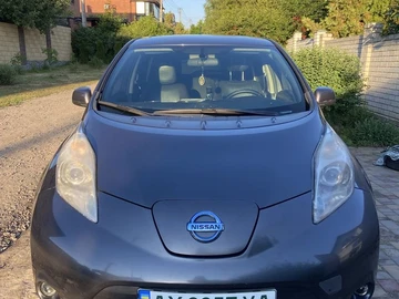 Авто Nissan Leaf 2013 № 8882611