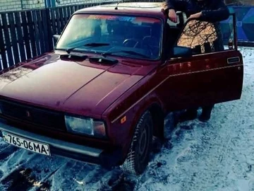 Авто ВАЗ 2105 1991 № 8882640