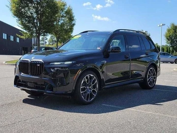 Авто BMW X7 2023 № 8882651