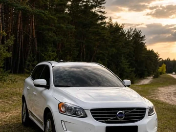 Авто Volvo Xc60 2016 № 8882655