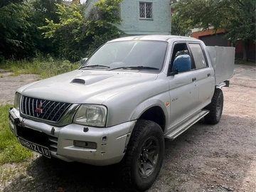 Авто Mitsubishi L 200 2004 № 8882723