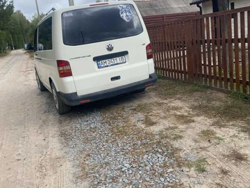 Авто Volkswagen Transporter 2004 № 8882736