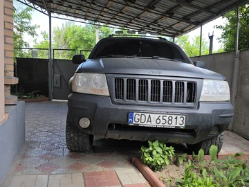 Авто Jeep Grand Cherokee 2005 № 8882816