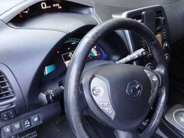 Авто Nissan Leaf 2014 № 8882943