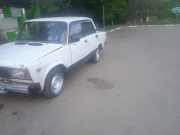 Авто ВАЗ 2105 1996 № 8883236