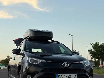 Авто Toyota Rav 4 2017 № 8883281