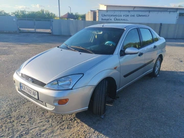 Авто Ford Focus 2000 № 8883317