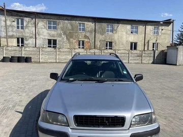 Авто Volvo V40 Kombi 2003 № 8883326