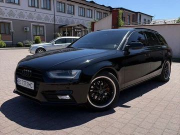 Авто Audi A4 2012 № 8883330