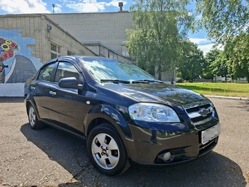 Авто Chevrolet Aveo 2011 № 8883431