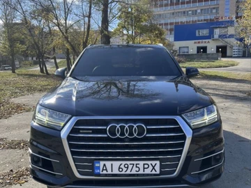 Авто Audi Q7 2017 № 8883527