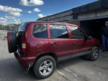 Авто Chevrolet Niva 2007 № 8883659
