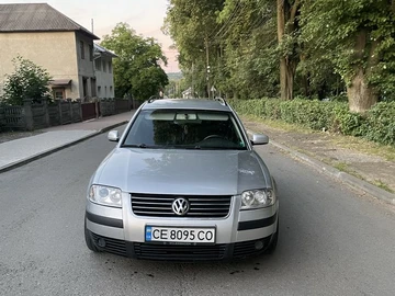 Авто Volkswagen Passat Variant 2003 № 8883728