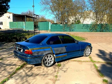 Авто BMW 3 Серия 1994 № 8883762