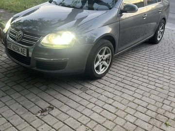 Авто Volkswagen Jetta 2008 № 8883903