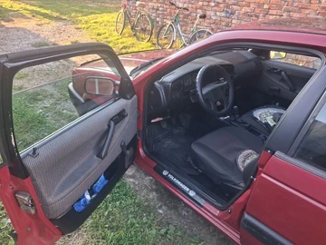 Авто Volkswagen Passat Sedan 1992 № 8883959