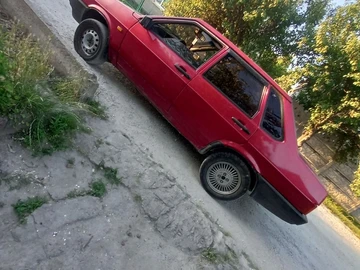 Авто ВАЗ 21099 1993 № 8883975