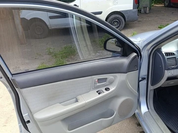 Авто KIA Cerato Forte  2008 № 8884008