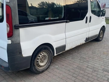 Авто Renault Trafic 2006 № 8884018