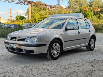 Авто Volkswagen Golf 2001 № 8884251