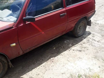 Авто ЗАЗ Таврия 2000 № 8884255