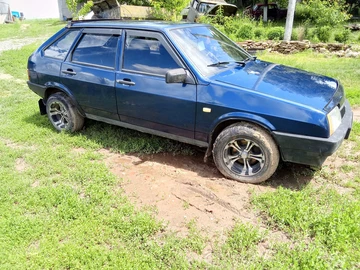 Авто ВАЗ 2109 2004 № 8884360
