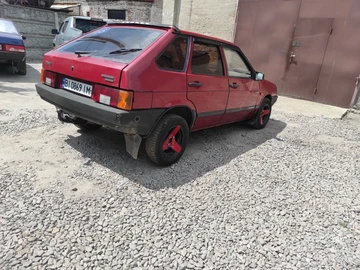 Авто ВАЗ 2109 1995 № 8884585