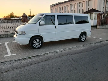 Авто Volkswagen Caravelle 2001 № 8884614