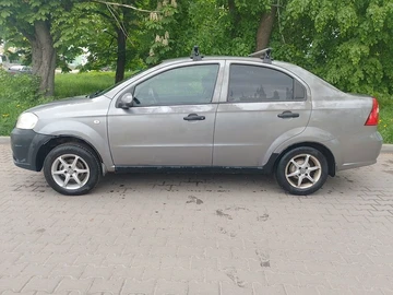 Авто Chevrolet Aveo 2007 № 8884615
