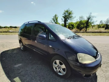 Авто Ford Galaxy 2001 № 8884648