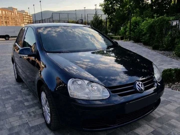 Авто Volkswagen Golf 2005 № 8884752