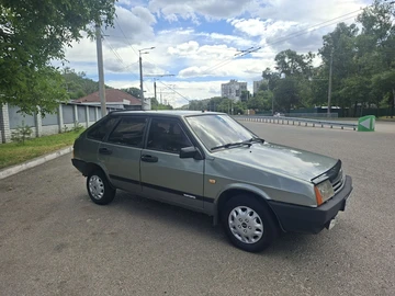 Авто ВАЗ 2109 1995 № 8884754