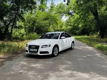 Авто Audi A4 2011 № 8884768