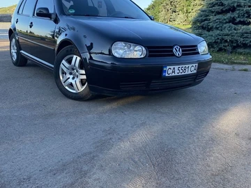 Авто Volkswagen Golf 2002 № 8884772