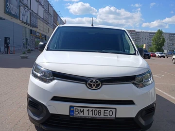 Авто Toyota Avensis Verso 2021 № 8884832