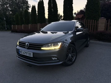 Авто Volkswagen Jetta 2017 № 8884841
