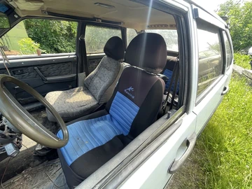 Авто ВАЗ 21093 1989 № 8884857