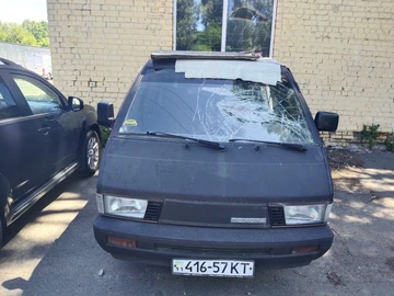 Авто Toyota Avensis Verso 1987 № 8885026